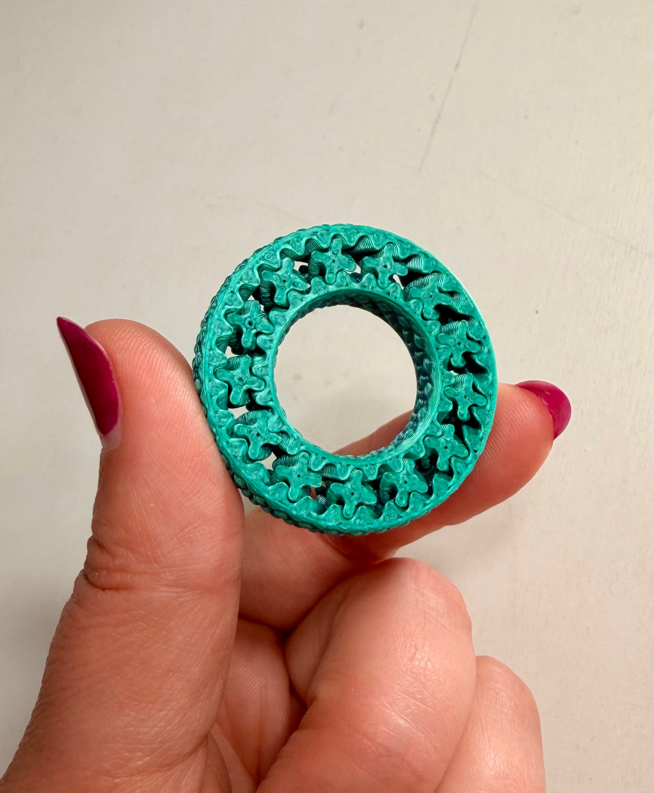 PROTOTYP: pierścionek sensoryczny duży